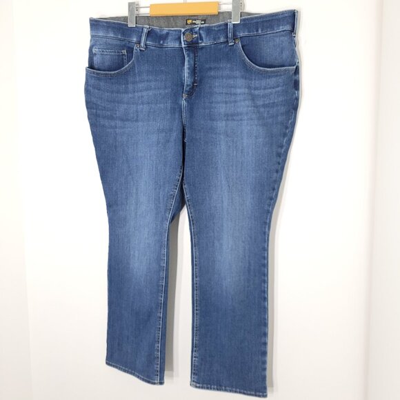 Lee Plus Women's Blue Cotton Mid Rise Slim Fit Stright Leg Denim Jeans Size 22W - Picture 2 of 16